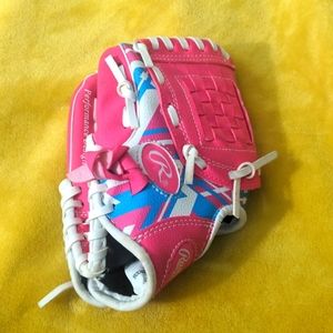 Lefties softball toddler glove
